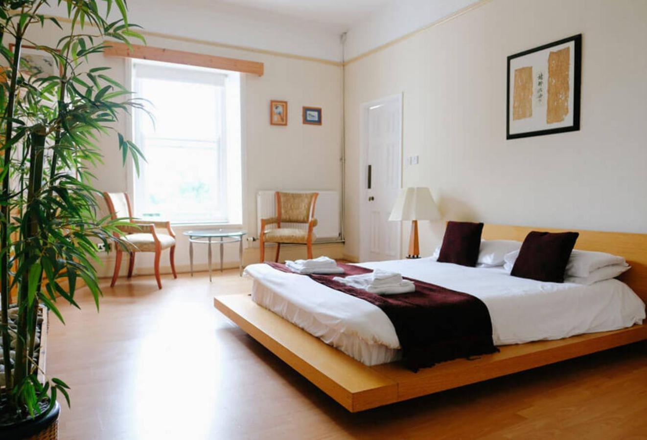 Гостьовий будинок Court Colman Manor Брідженд Екстер'єр фото